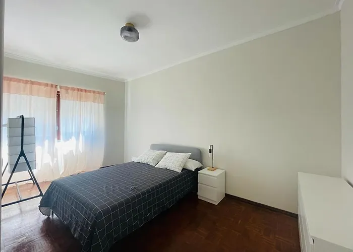 Lx Factory & Lisbon Congress Centre Apartment